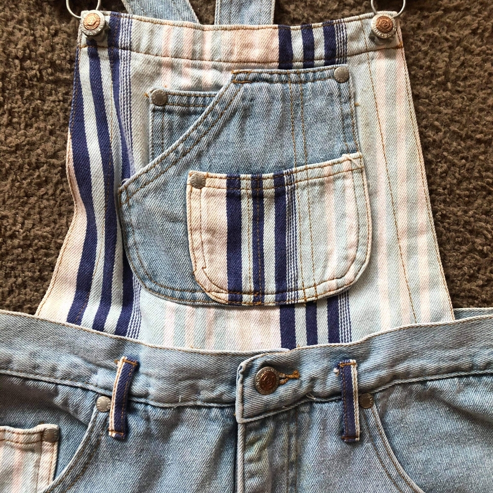 Vintage 1980s women's striped overall shorts - Picture 2 of 12